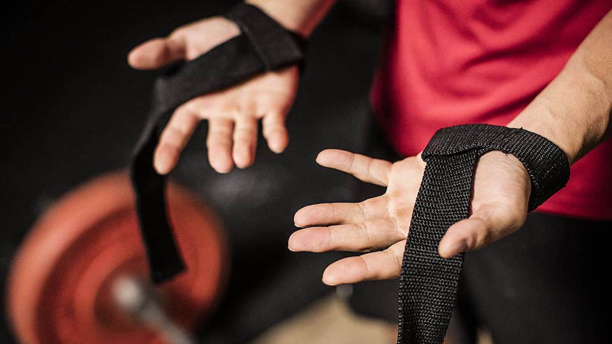 Gear lifting straps